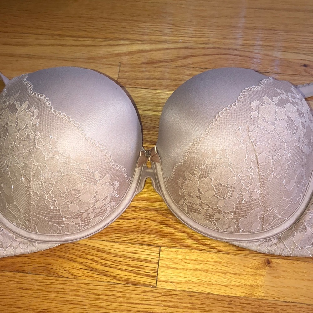 BRA Body by Victoria secret (perfect shape)
